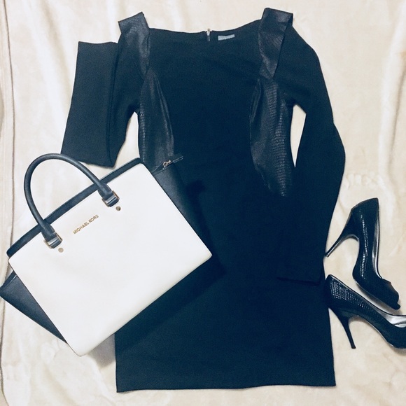 Sheike Dress - Picture 1 of 5